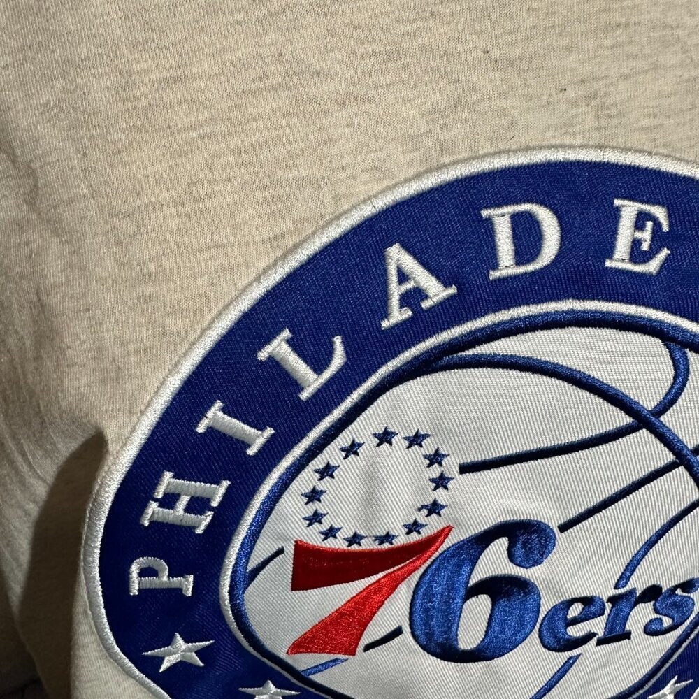 NWT Philadelphia 76ers Ultra Game NBA S/S Way Back T shirt size XL Cream - Picture 5 of 7